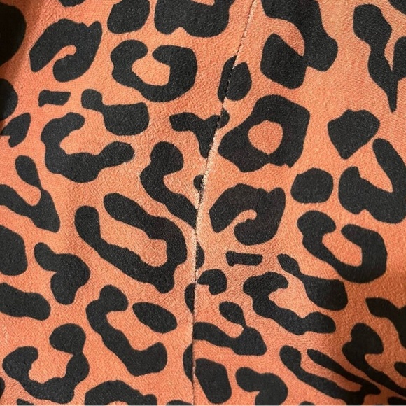 Lovers + FRIENDS REVOLVE Tina Leopard Rushed
Side Tie Square Neck Dress SMALL - Picture 7 of 11